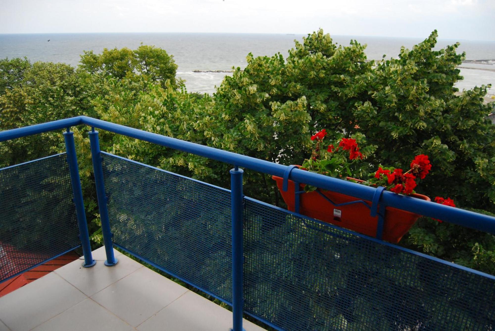 Dali Hotel Neptun Exterior photo
